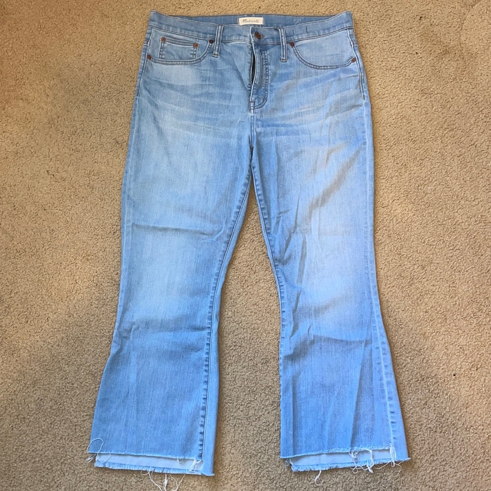 MADEWELL Cali Demi-Boot Jeans. Size 32. Light wash.